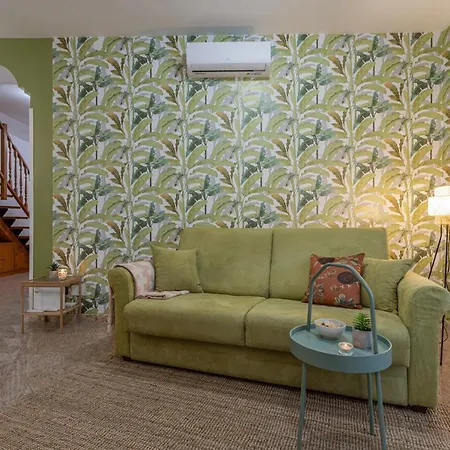 Villa Bbhome Domus Aquae Inside Of Appia Antica Park