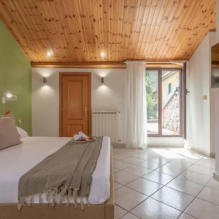 Bbhome Domus Aquae Inside Of Appia Antica Park